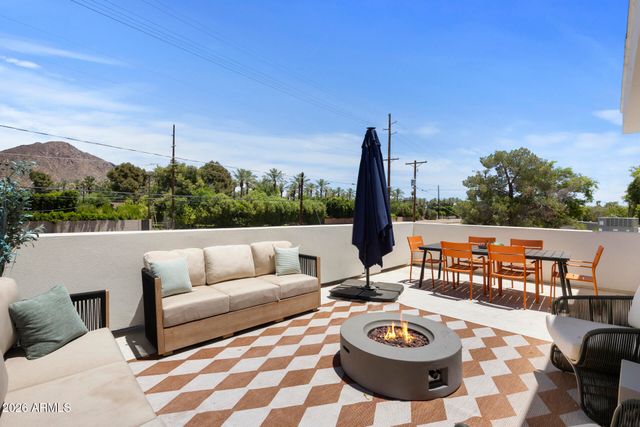 4546 E CAMPBELL Avenue, Phoenix, AZ 85018