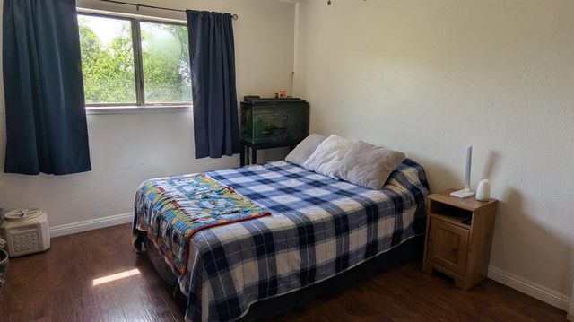 6949 Eric Ln, Wheatland, CA 95692