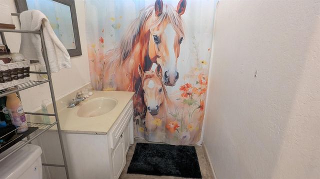 6949 Eric Ln, Wheatland, CA 95692