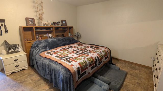 6949 Eric Ln, Wheatland, CA 95692