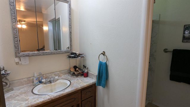 6949 Eric Ln, Wheatland, CA 95692