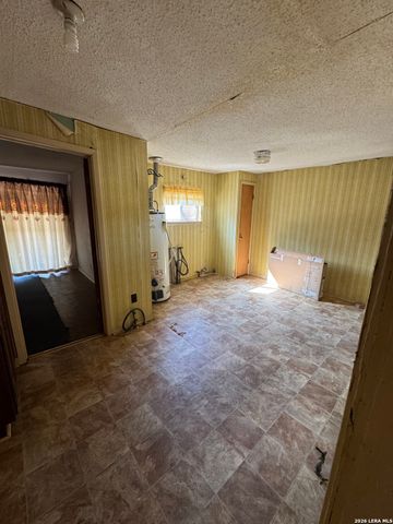 13544 S IH 35, Von Ormy, TX 78073