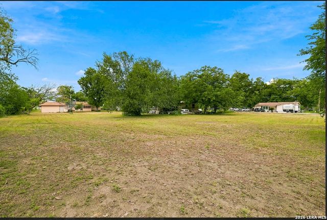 13544 S IH 35, Von Ormy, TX 78073