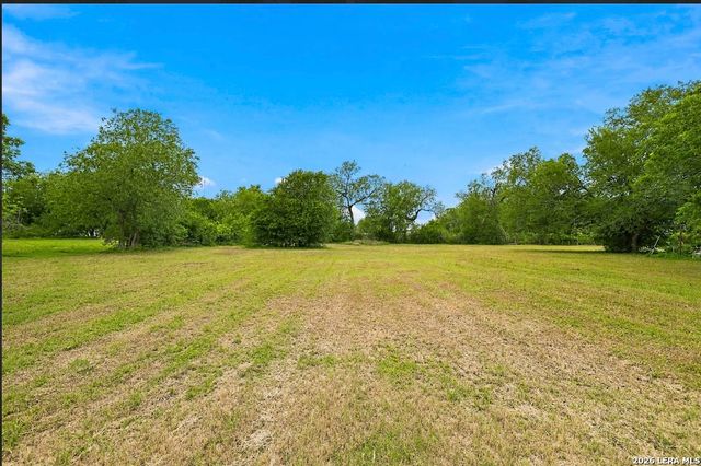 13544 S IH 35, Von Ormy, TX 78073