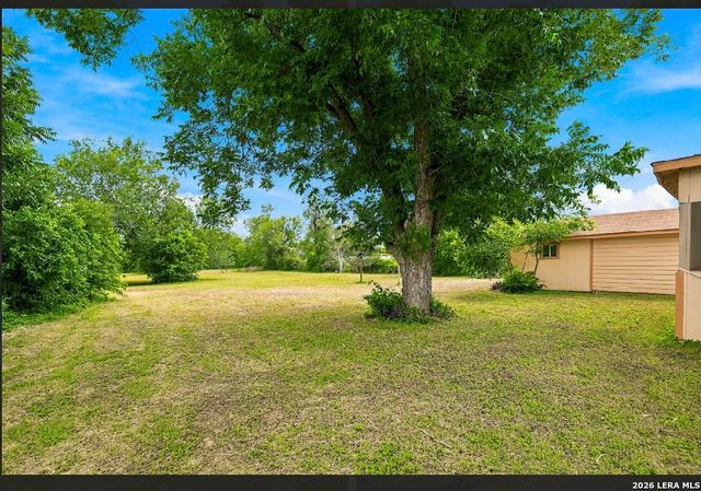 13544 S IH 35, Von Ormy, TX 78073