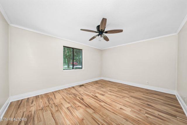 30 Woodland Terrace, Crossville, TN 38558