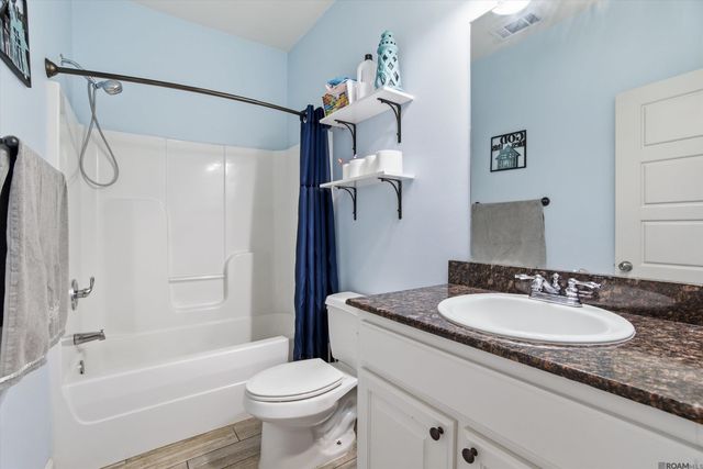 33637 Browning Rd, Denham Springs, LA 70706