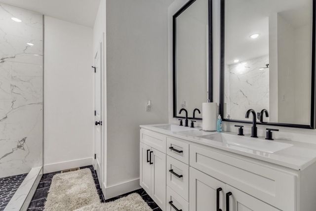 2214 Dyson Street, Dallas, TX 75215