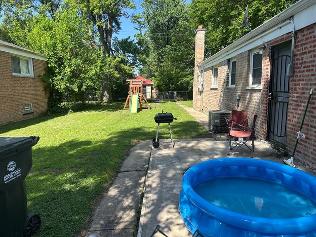 14418 Woodlawn Avenue, Dolton, IL 60419