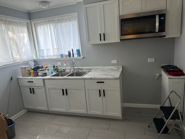 14418 Woodlawn Avenue, Dolton, IL 60419