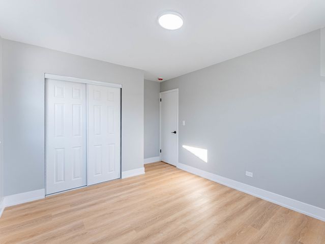 1116 S Busse Road, Mount Prospect, IL 60056