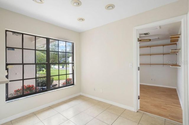 14014 MIDDLETON WAY, Tampa, FL 33624