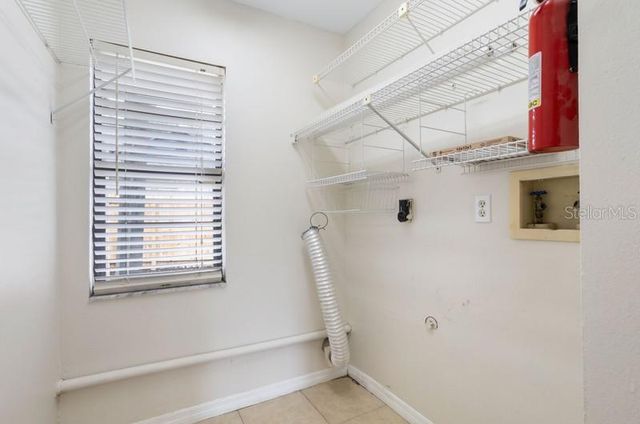 14014 MIDDLETON WAY, Tampa, FL 33624