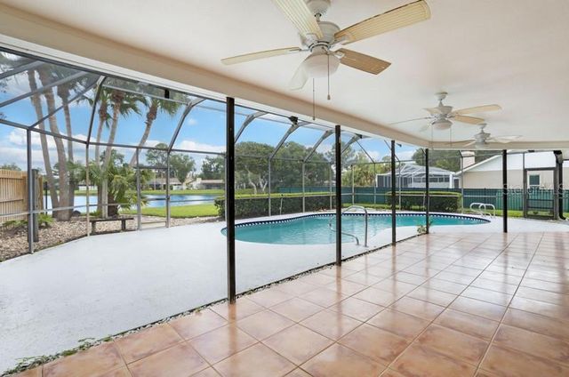 14014 MIDDLETON WAY, Tampa, FL 33624