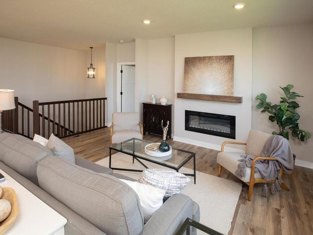 17936 Greenwich Way, Lakeville, MN 55044