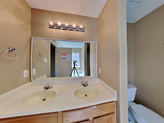5215 Lavender Lane, Baytown, TX 77521