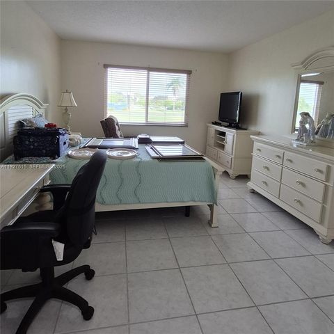901 SW 128th Ter 208A, Pembroke Pines, FL 33027