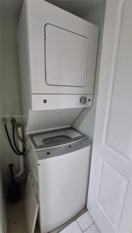 901 SW 128th Ter 208A, Pembroke Pines, FL 33027