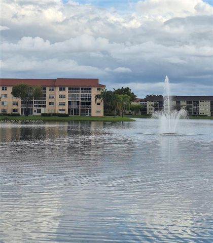901 SW 128th Ter 208A, Pembroke Pines, FL 33027