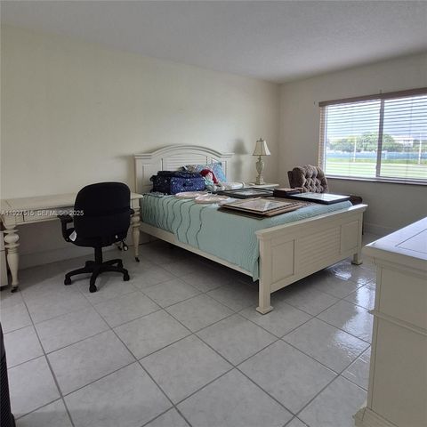 901 SW 128th Ter 208A, Pembroke Pines, FL 33027