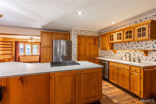 200 Margaret Drive, East Prairie, MO 63845