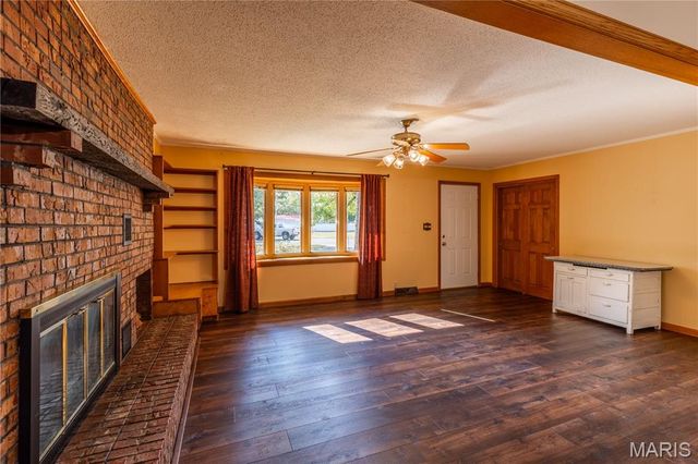 200 Margaret Drive, East Prairie, MO 63845