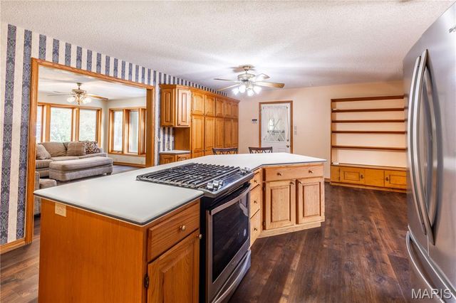 200 Margaret Drive, East Prairie, MO 63845