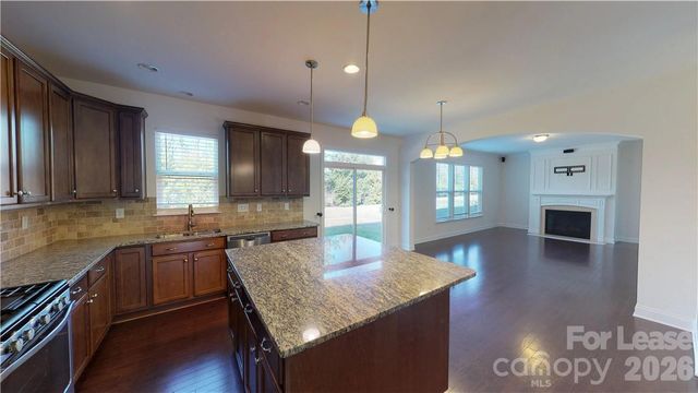 2002 Fallondale Road, Waxhaw, NC 28173