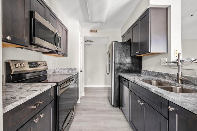 700 Daniel Ellis Drive Apt 2305, Charleston, SC 29412