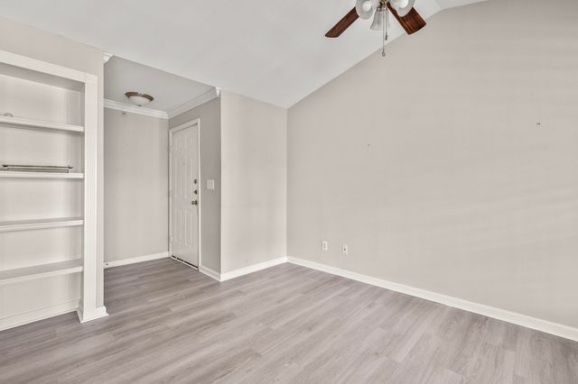 700 Daniel Ellis Drive Apt 2305, Charleston, SC 29412