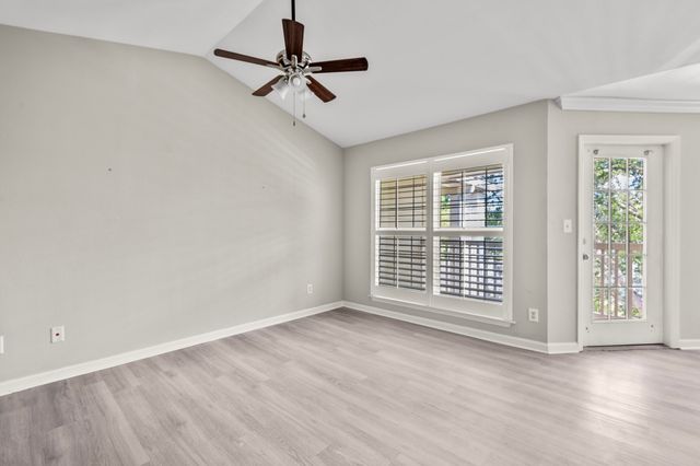 700 Daniel Ellis Drive Apt 2305, Charleston, SC 29412