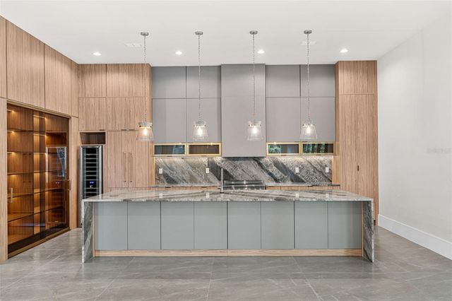 240 N PHELPS AVENUE, Winter Park, FL 32789