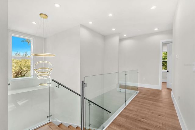 240 N PHELPS AVENUE, Winter Park, FL 32789