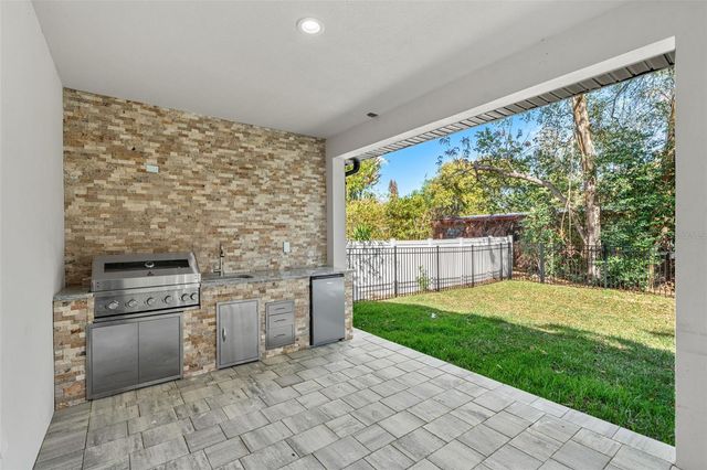 240 N PHELPS AVENUE, Winter Park, FL 32789