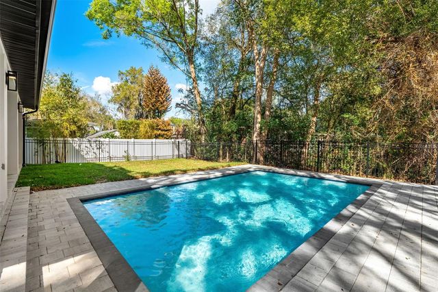 240 N PHELPS AVENUE, Winter Park, FL 32789