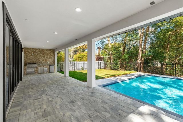 240 N PHELPS AVENUE, Winter Park, FL 32789