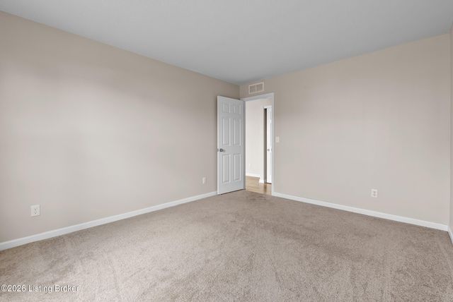 216 Round Rock Dr, Shepherdsville, KY 40165