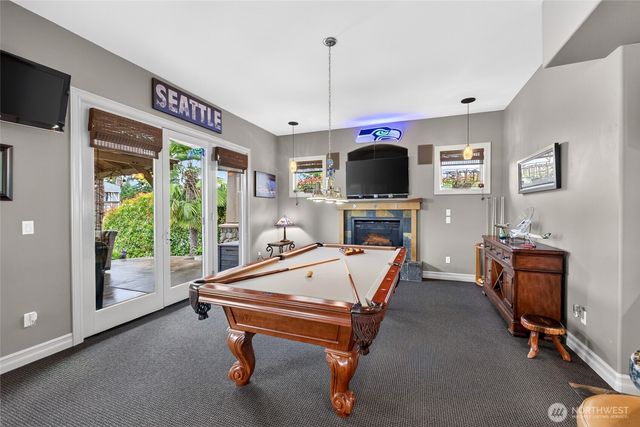 20208 Island Parkway East, Lake Tapps, WA 98391