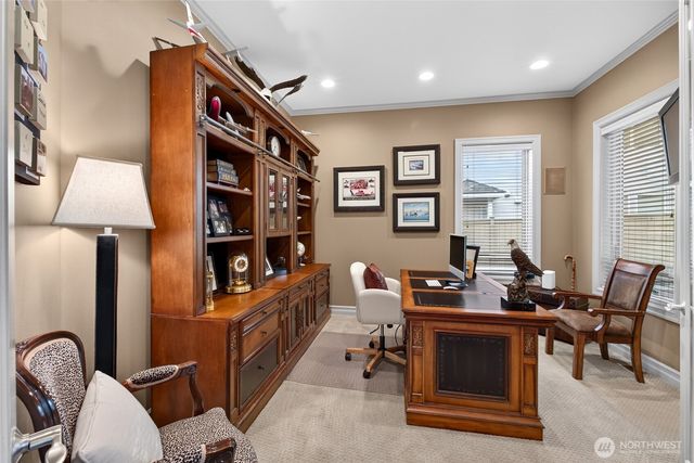20208 Island Parkway East, Lake Tapps, WA 98391