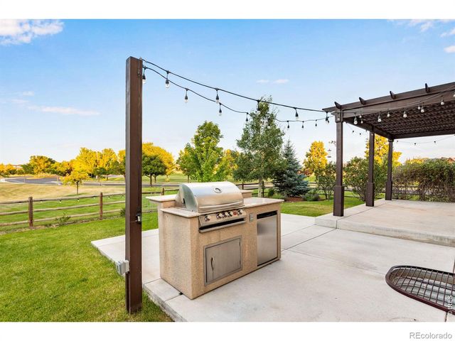 8876 Blackwood Drive, Windsor, CO 80550