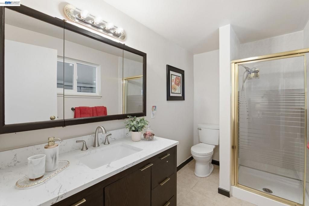 Image 26 of property listing at 18160 Hunter Ave, San Lorenzo, CA 94541