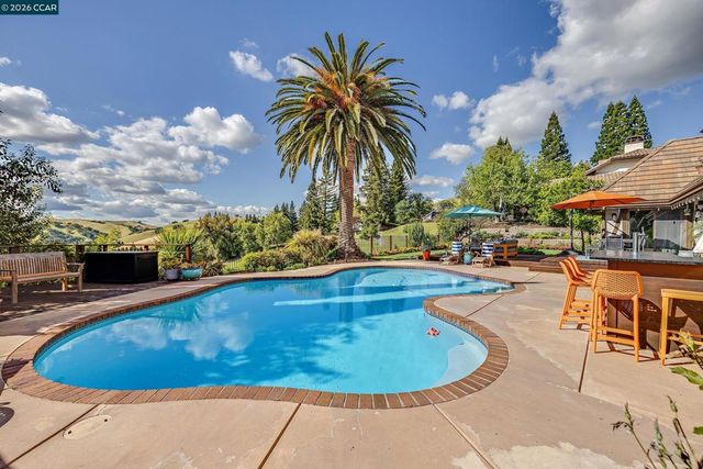 409 Full Moon Way, Danville, CA 94506