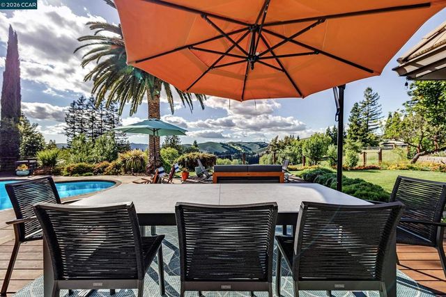 409 Full Moon Way, Danville, CA 94506