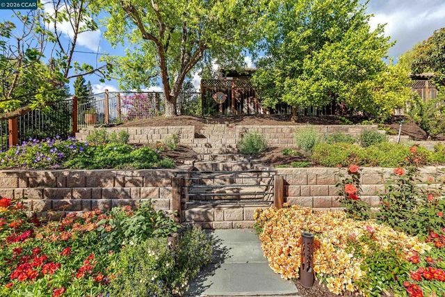 409 Full Moon Way, Danville, CA 94506