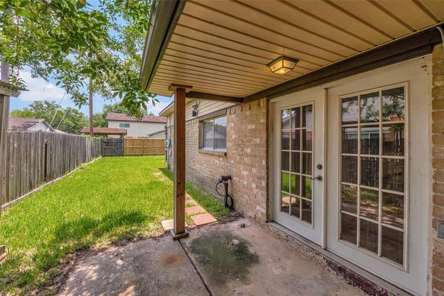 20110 Misty Pines Drive, Humble, TX 77346