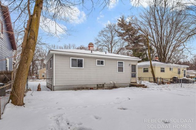 4137 Madison Avenue Se, City Of Wyoming, MI 49548