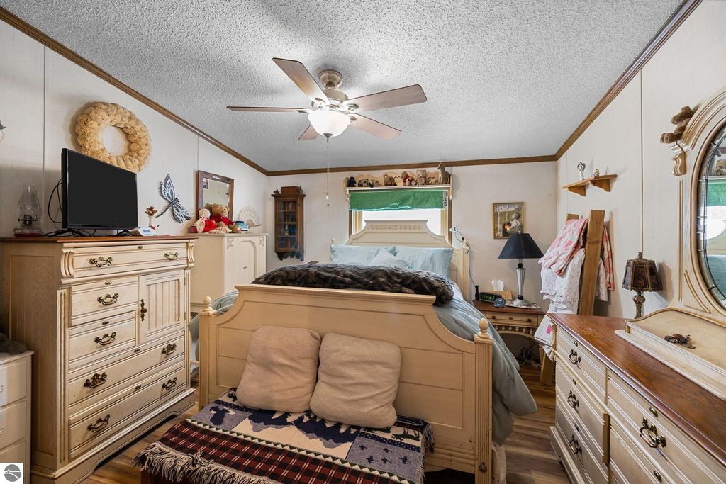 Image 14 of property listing at 4321 Hickory Drive, Traverse City, MI 49684