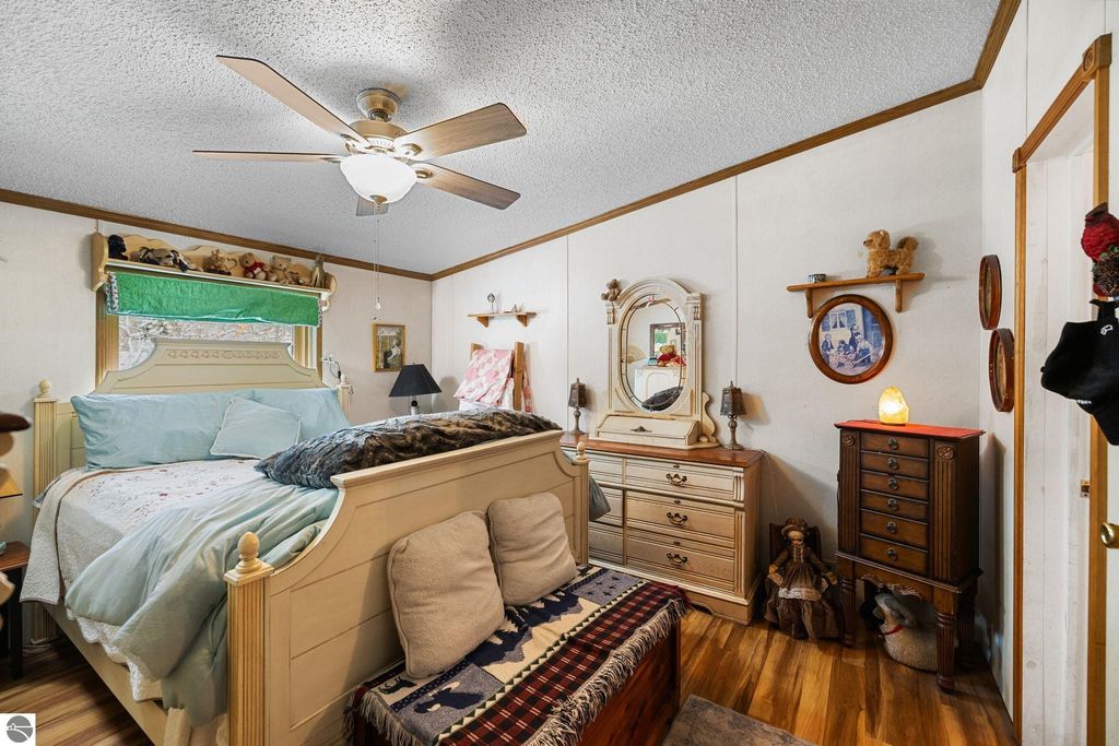 Image 15 of property listing at 4321 Hickory Drive, Traverse City, MI 49684