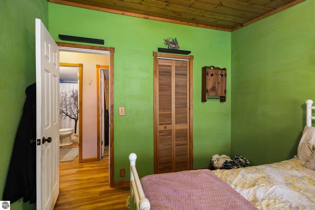 Image 20 of property listing at 4321 Hickory Drive, Traverse City, MI 49684