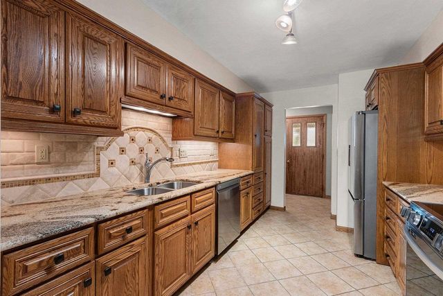 151 HARRYS, Appleton, WI 54914